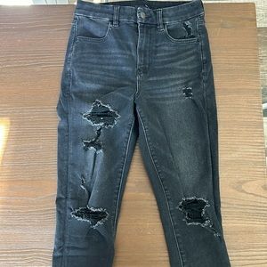 American Eagle distressed Dream Jean, size 4, regular